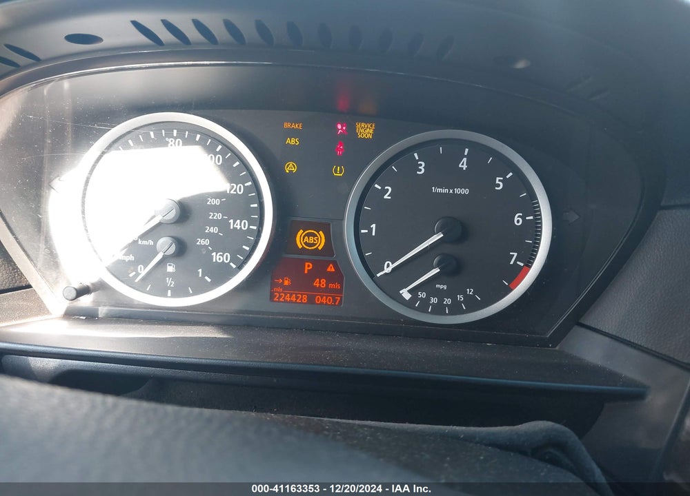 2007 BMW 525I VIN: WBANE53517CW62137
