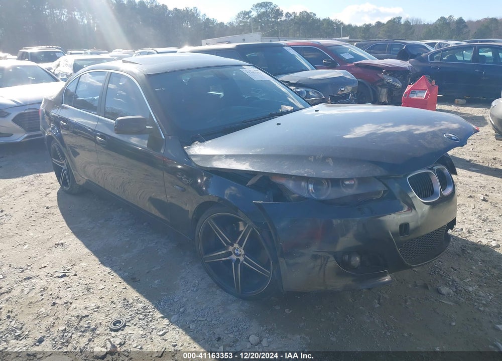 2007 BMW 525I VIN: WBANE53517CW62137