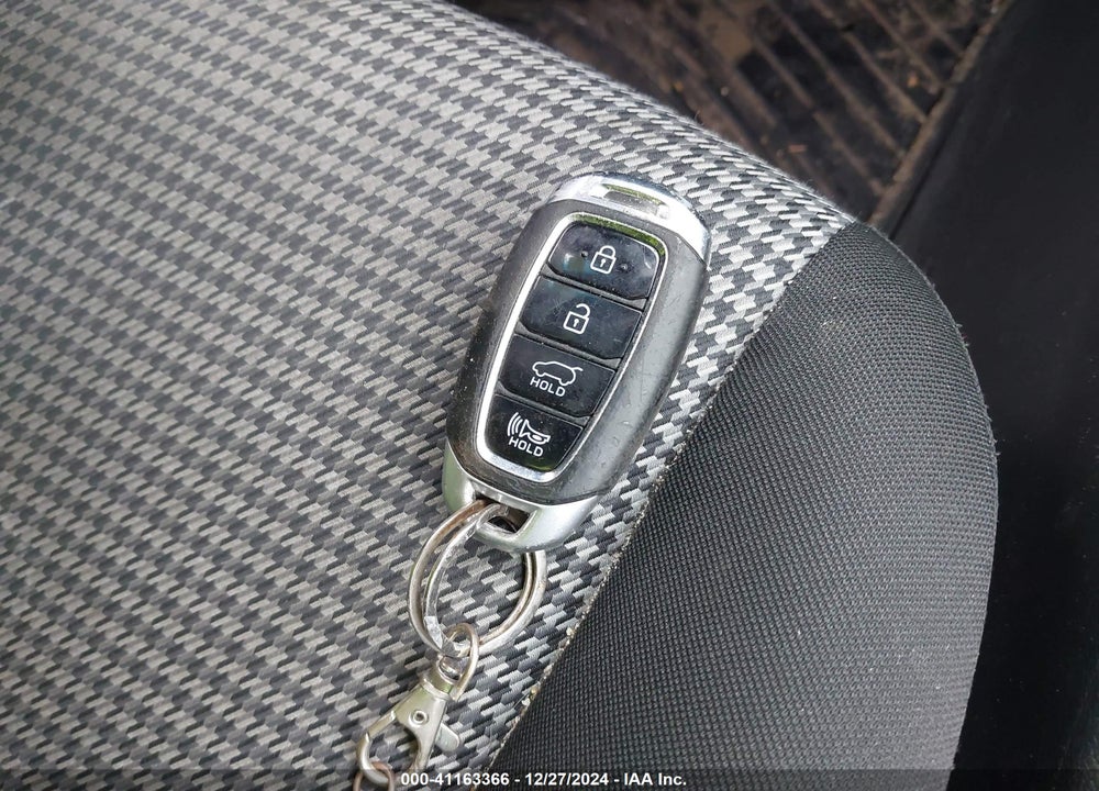 2019 HYUNDAI KONA SEL VIN: KM8K6CAAXKU234959