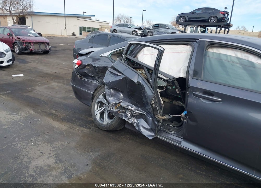 2018 HONDA ACCORD EX VIN: 1HGCV1F44JA076199