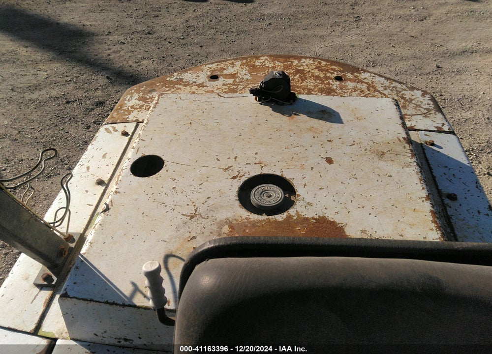 1987 CLARK FORKLIFT VIN: Y68500166660K0F