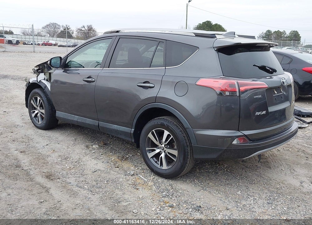 2018 TOYOTA RAV4 ADVENTURE/XLE VIN: 2T3WFREV0JW513117
