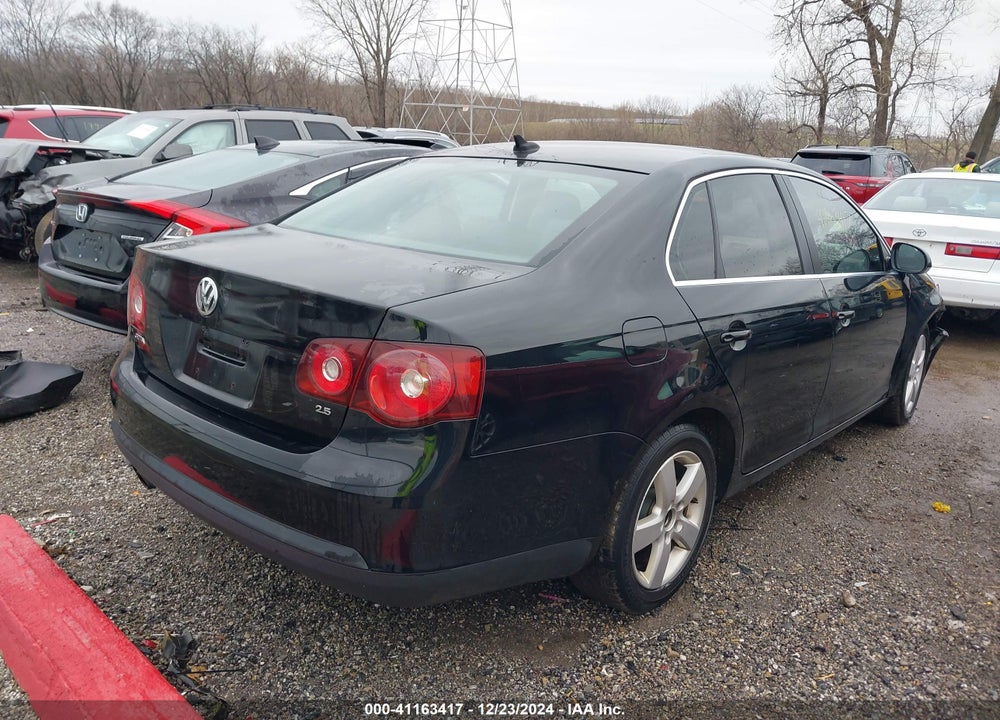 2009 VOLKSWAGEN JETTA SE VIN: 3VWRM71K49M175072