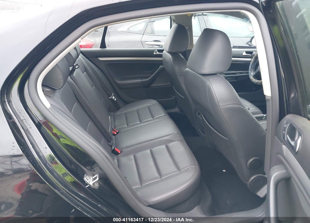 2009 VOLKSWAGEN JETTA SE VIN: 3VWRM71K49M175072