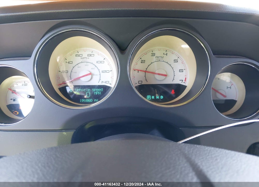2013 DODGE CHALLENGER SXT VIN: 2C3CDYAG8DH719188
