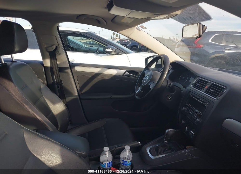 2013 VOLKSWAGEN JETTA 2.5L SE VIN: 3VWDP7AJ8DM431327