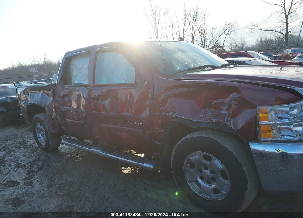 2013 CHEVROLET SILVERADO 1500 VIN: 3GCPKSE75DG356360