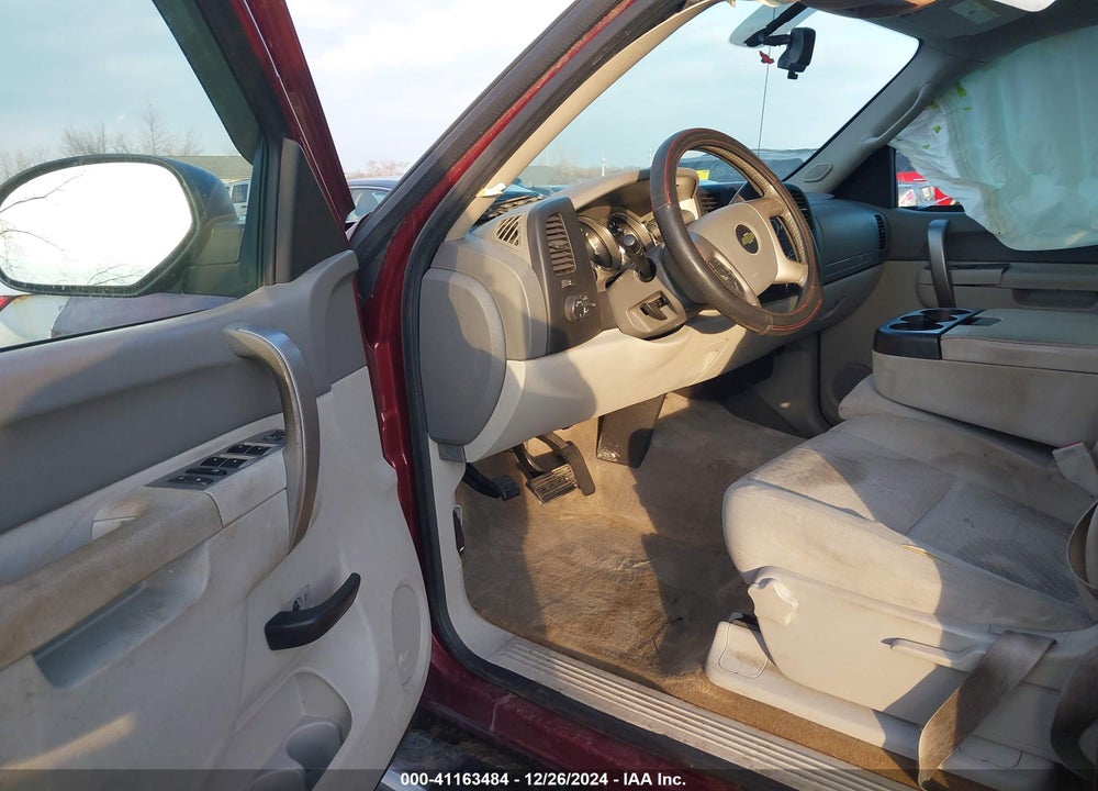 2013 CHEVROLET SILVERADO 1500 VIN: 3GCPKSE75DG356360