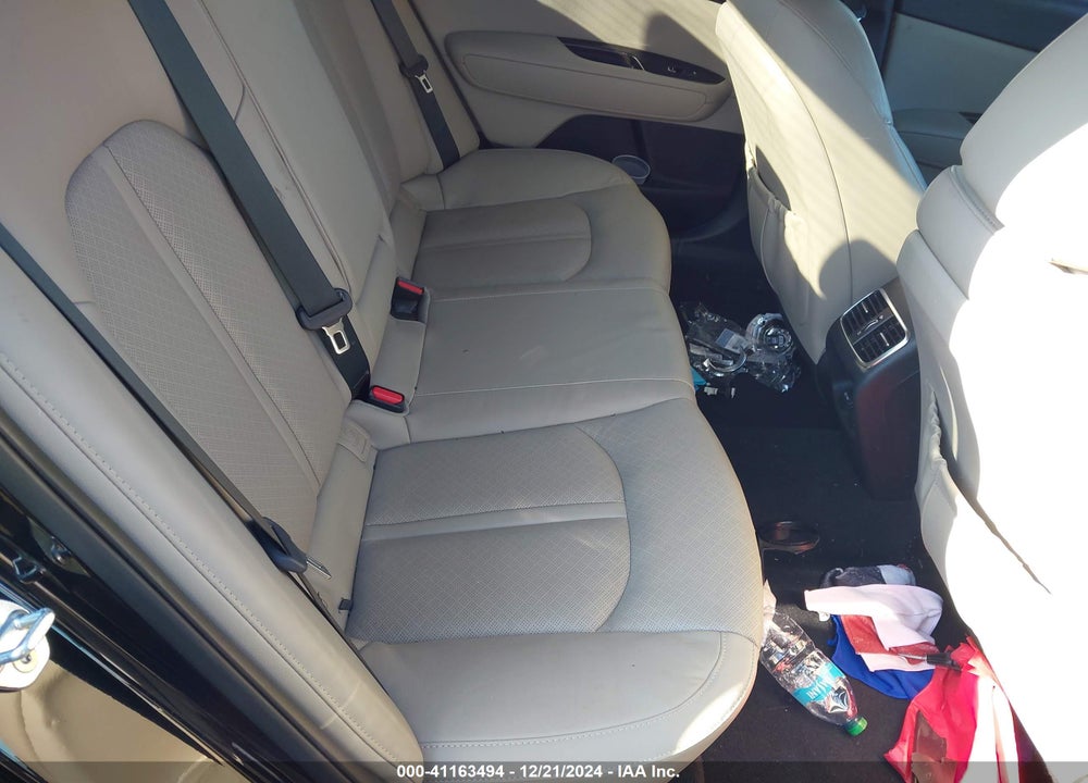 2016 KIA OPTIMA VIN: 5XXGU4L38GG064148