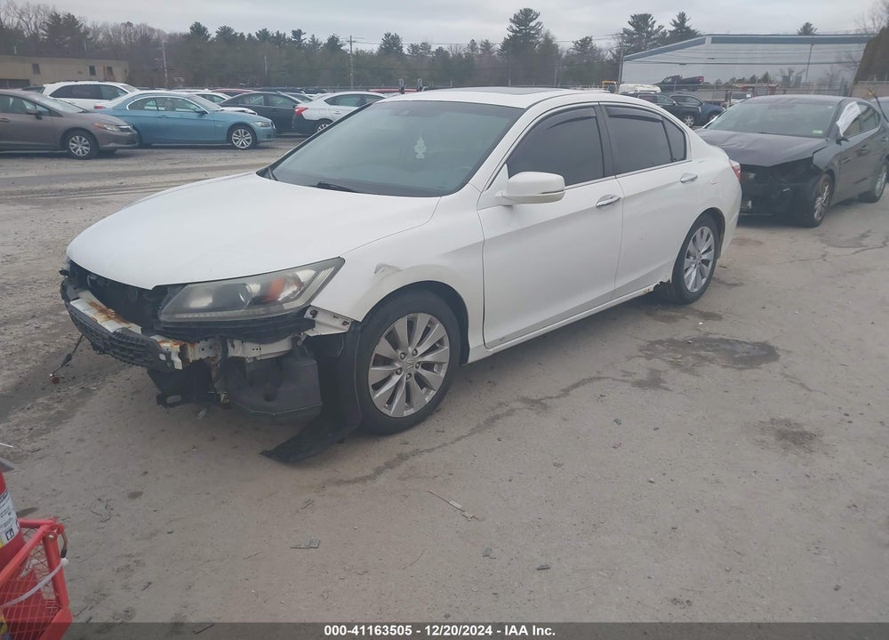 2013 HONDA ACCORD VIN: 1HGCR2F88DA190059