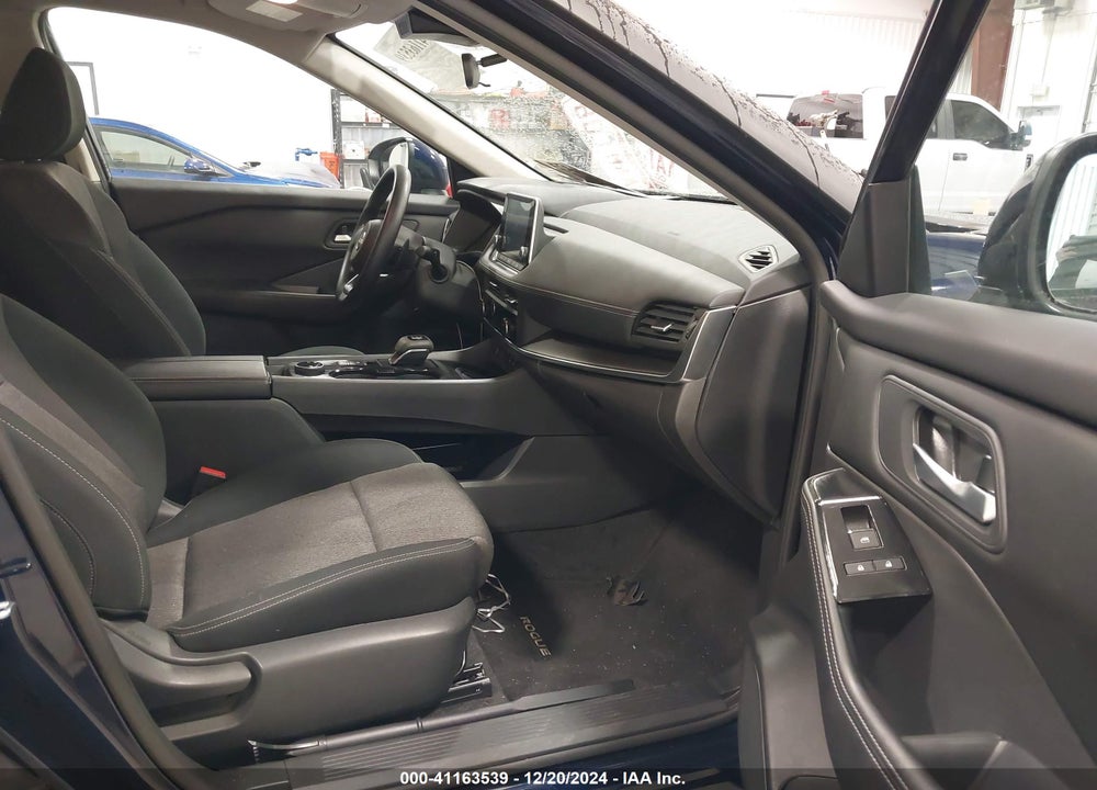 2024 NISSAN ROGUE SV INTELLIGENT AWD VIN: 5N1BT3BB4RC716102