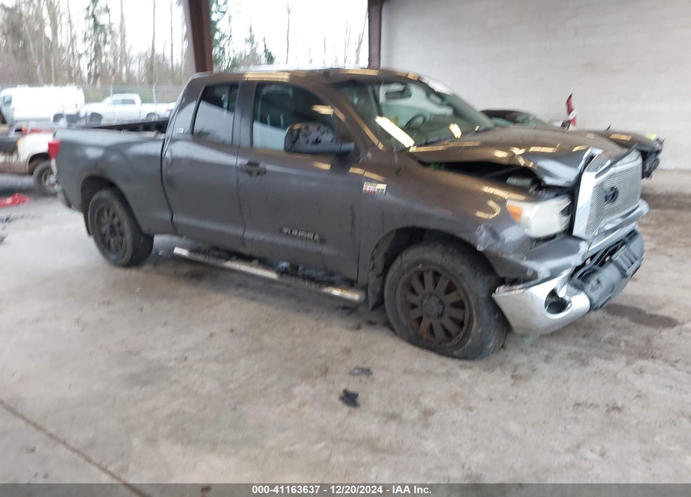 2012 TOYOTA TUNDRA GRADE 5.7L V8 VIN: 5TFUW5F1XCX233005