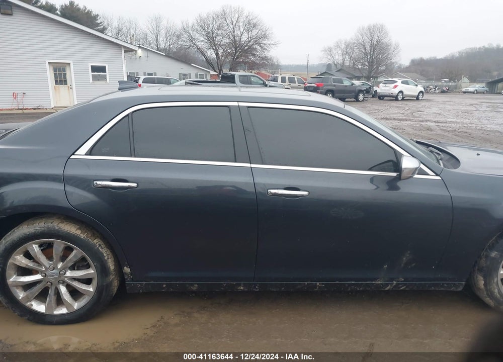 2016 CHRYSLER 300C AWD VIN: 2C3CCAKG8GH344092