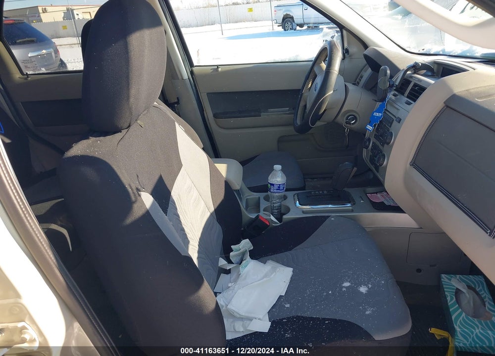 2009 FORD ESCAPE XLT VIN: 1FMCU037X9KA87011
