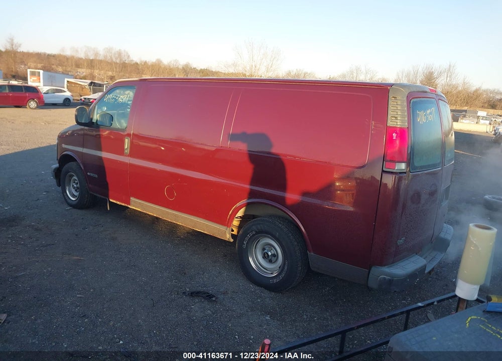1998 CHEVROLET CHEVY VAN G1500 VIN: 1GCEG15W4W1051461
