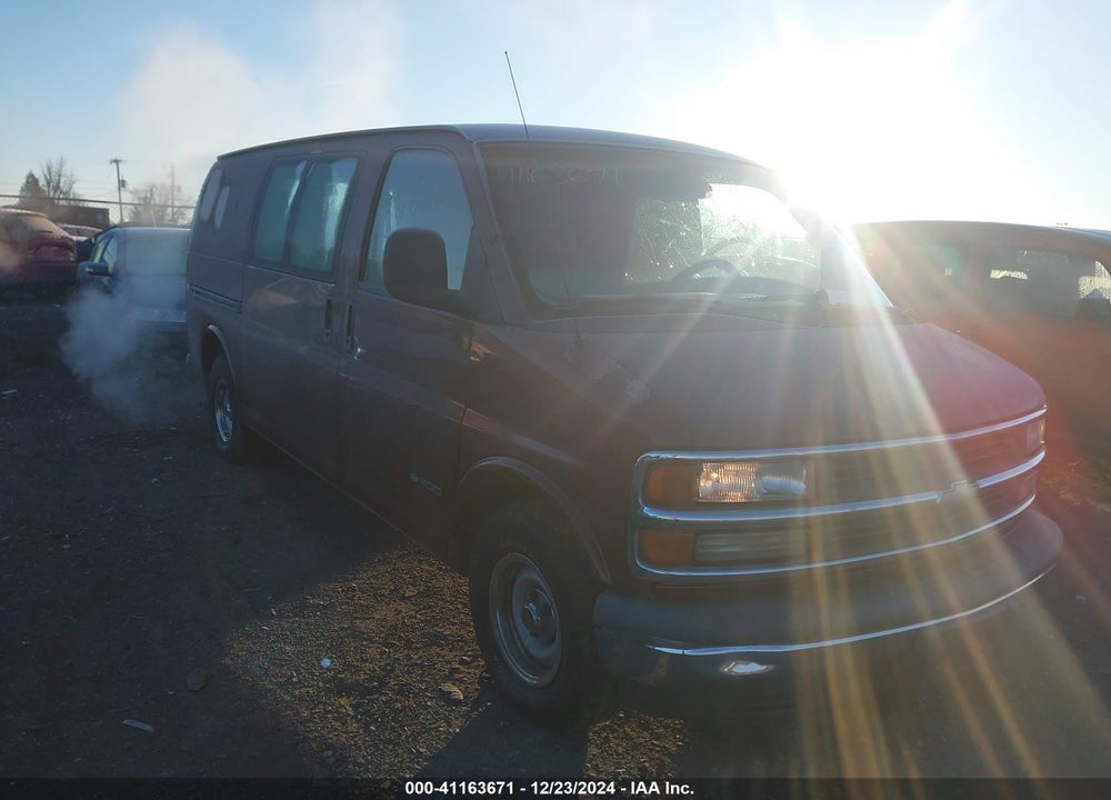 1998 CHEVROLET CHEVY VAN G1500 VIN: 1GCEG15W4W1051461