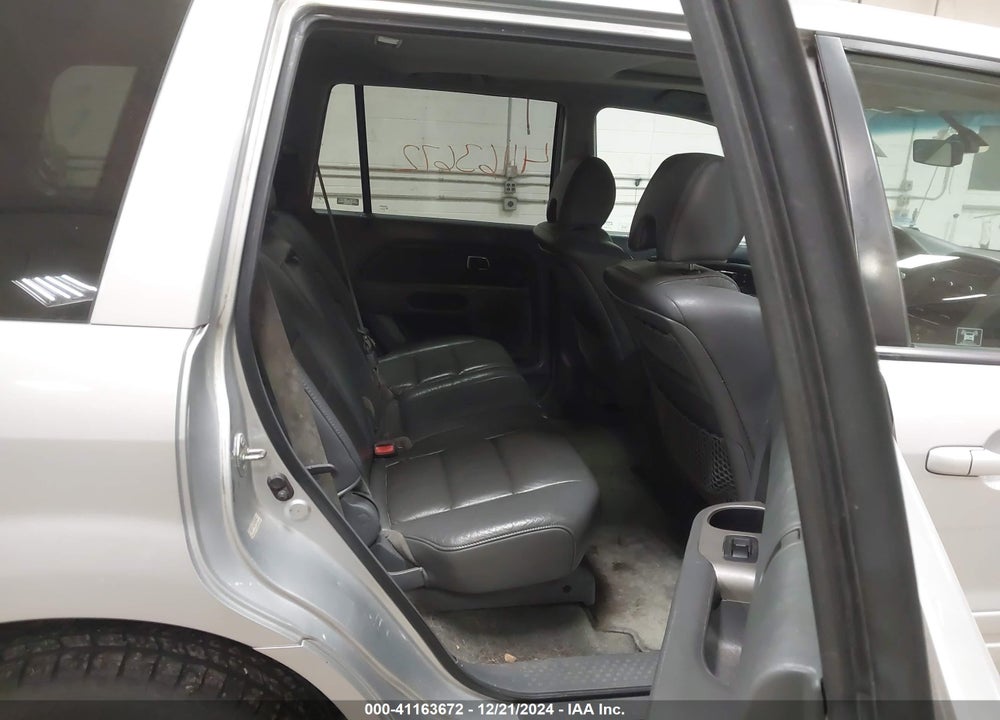 2007 HONDA PILOT EX-L VIN: 2HKYF18517H539246