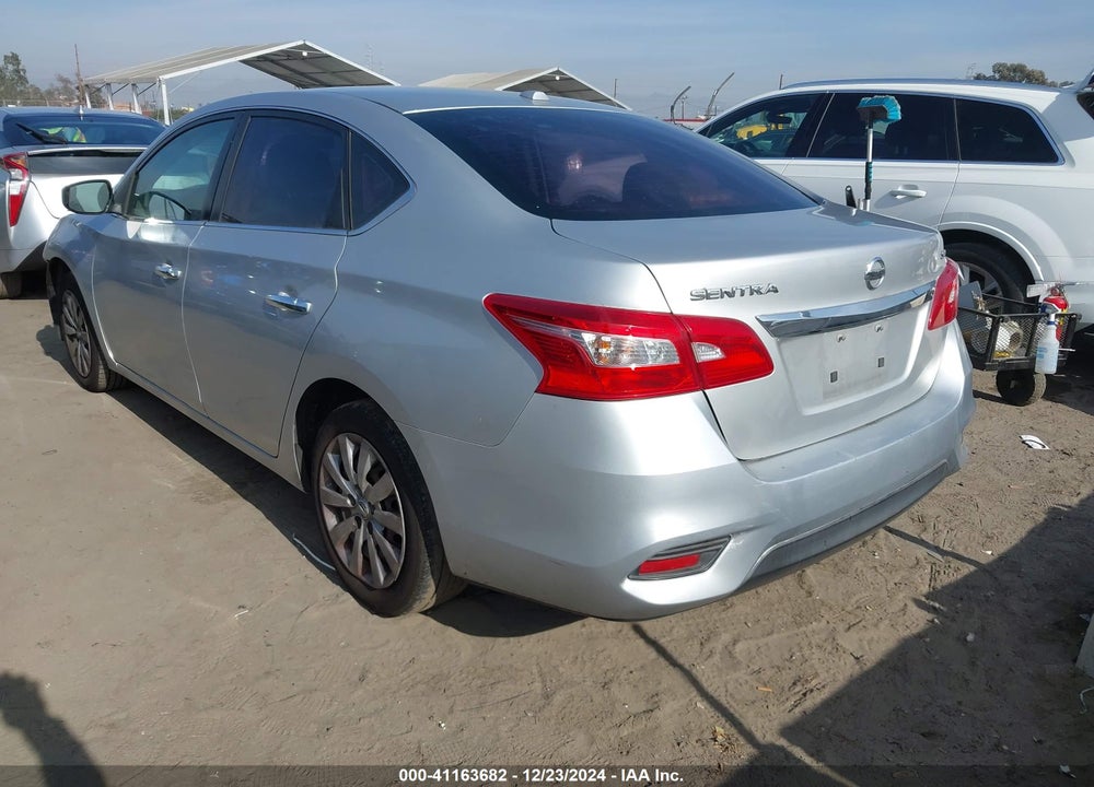 2017 NISSAN SENTRA VIN: 3N1AB7AP2HY294217