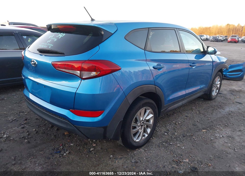 2018 HYUNDAI TUCSON SE VIN: KM8J23A47JU700170