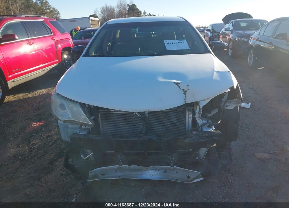2013 TOYOTA CAMRY LE VIN: 4T4BF1FK3DR285654