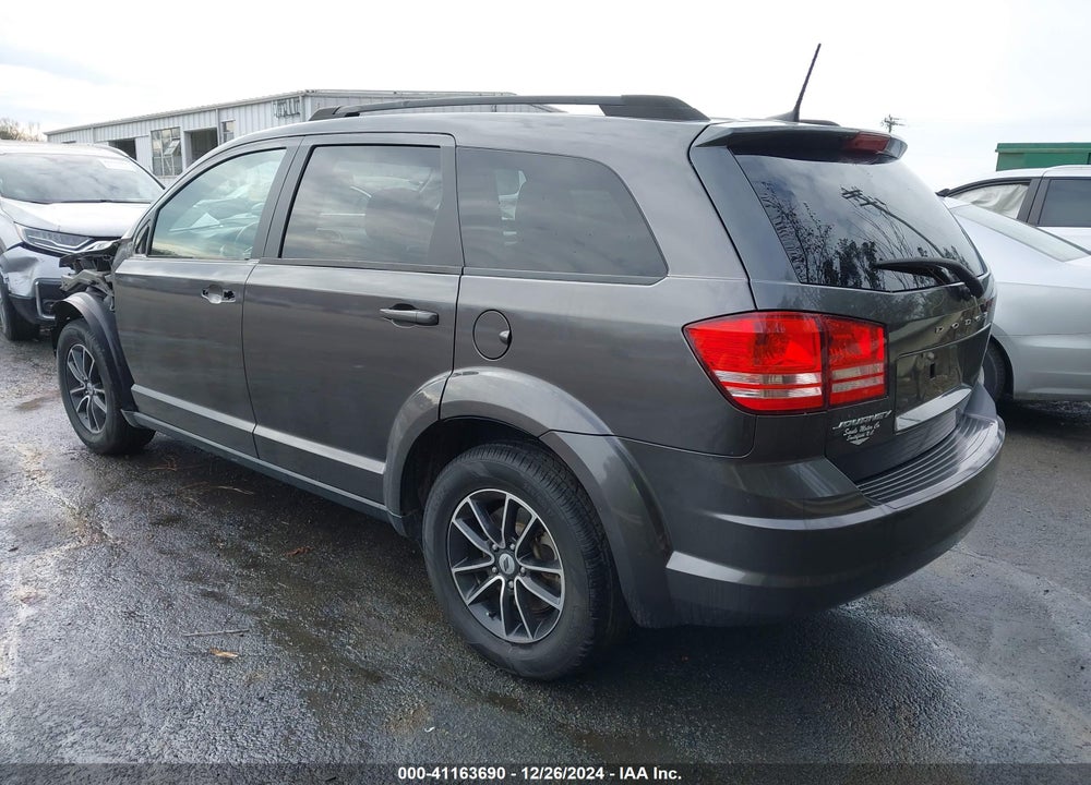 2018 DODGE JOURNEY SE VIN: 3C4PDCAB9JT519833