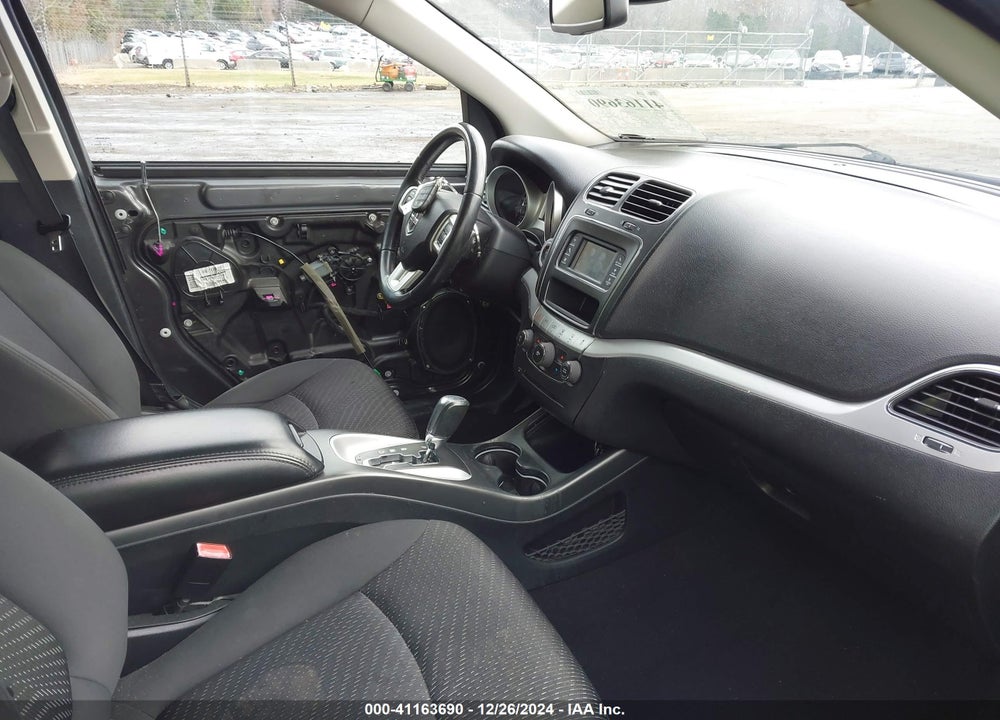 2018 DODGE JOURNEY SE VIN: 3C4PDCAB9JT519833