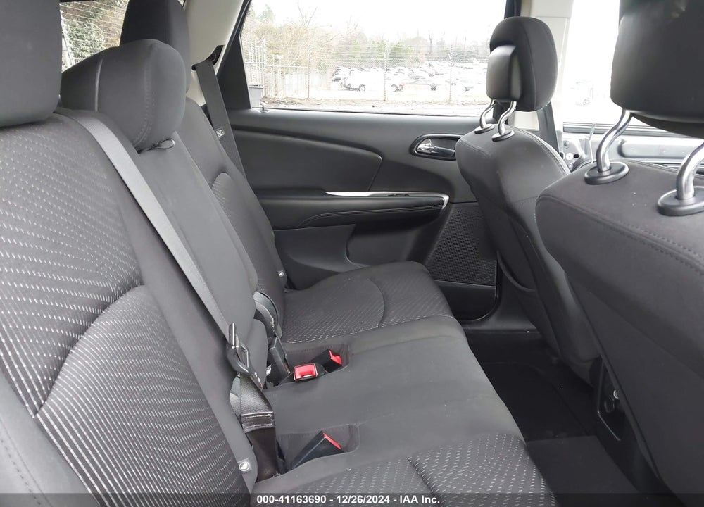 2018 DODGE JOURNEY SE VIN: 3C4PDCAB9JT519833
