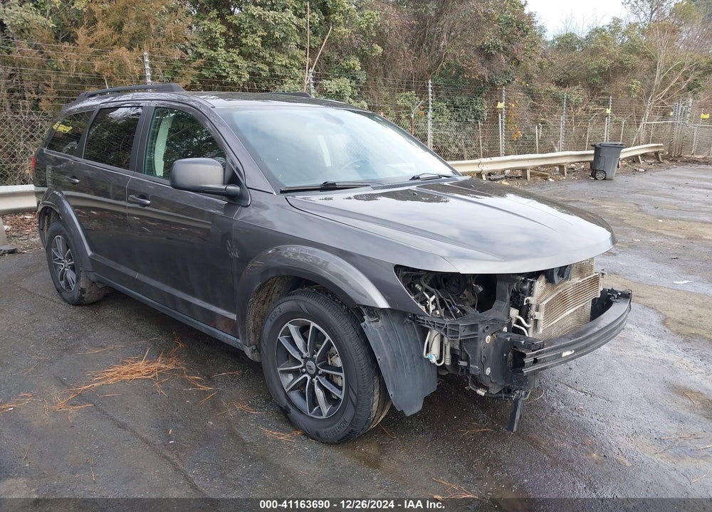 2018 DODGE JOURNEY SE VIN: 3C4PDCAB9JT519833