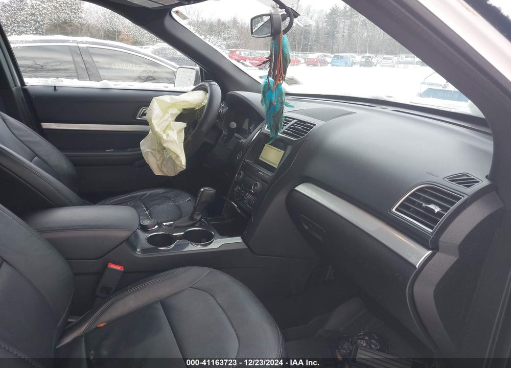 2017 FORD EXPLORER XLT VIN: 1FM5K8D87HGD74313