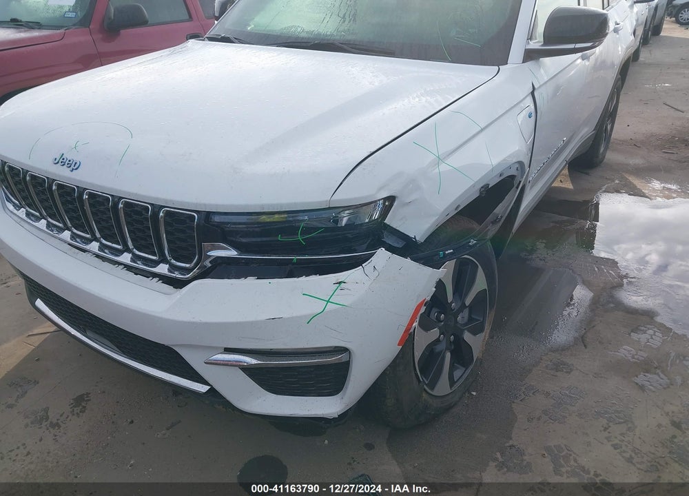 2024 JEEP GRAND CHEROKEE 4XE VIN: 1C4RJYB64R8515988