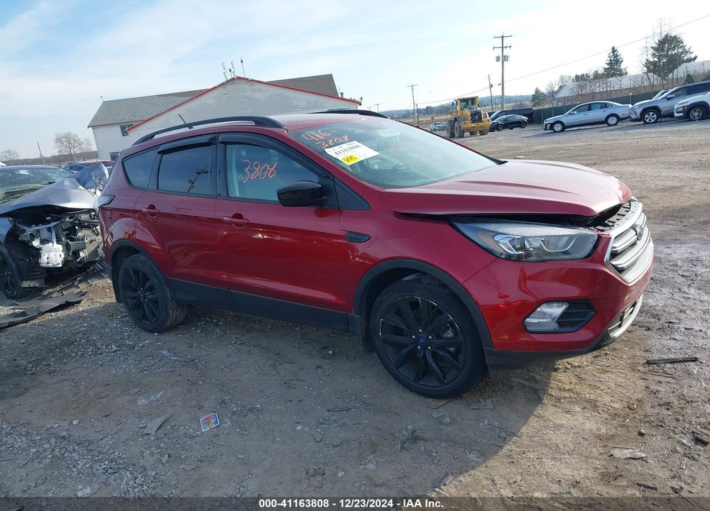 2018 FORD ESCAPE SE VIN: 1FMCU9GD5JUB02852