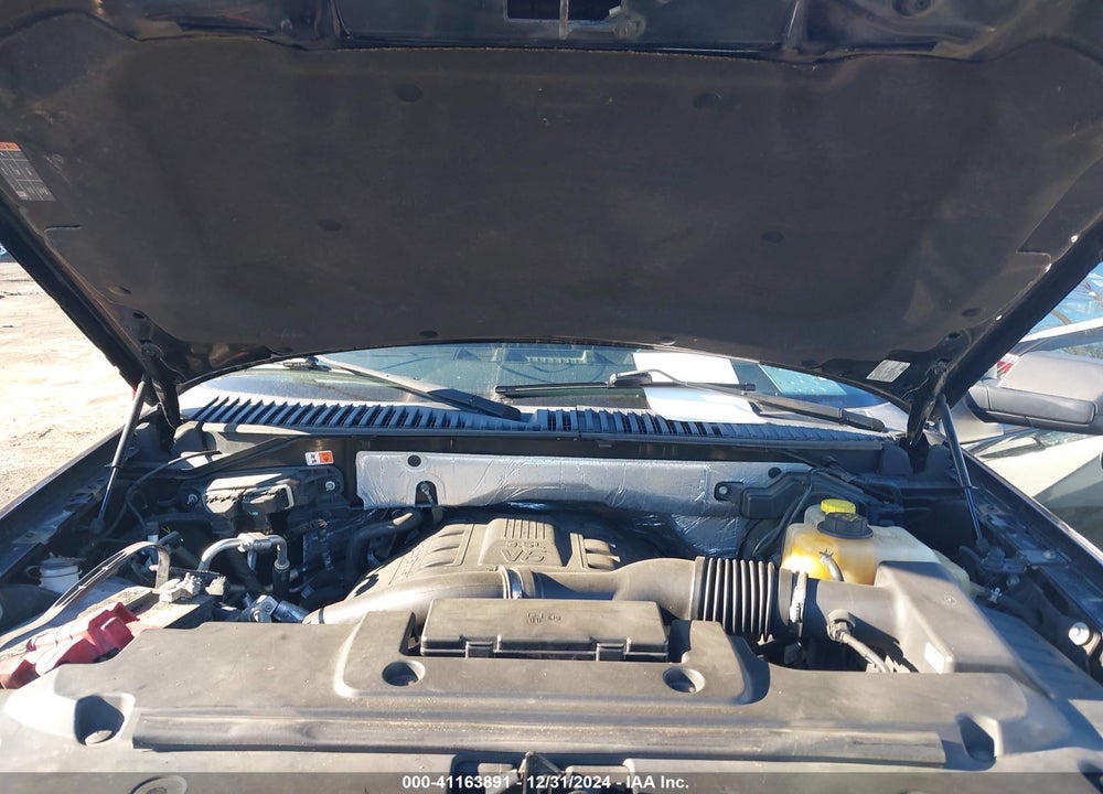 2016 FORD EXPEDITION XLT VIN: 1FMJU1JT6GEF37942