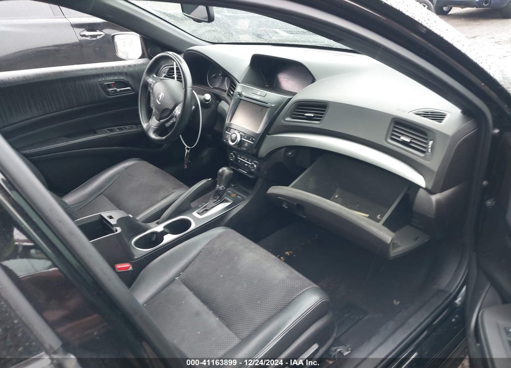 2016 ACURA ILX PREMIUM A-SPEC PACKAGES/TECHNOLOGY PLUS A-SPEC PACKAGES VIN: 19UDE2F83GA004979