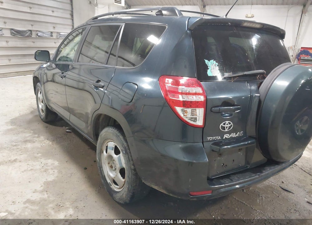 2009 TOYOTA RAV4 VIN: JTMBF33VX95014780