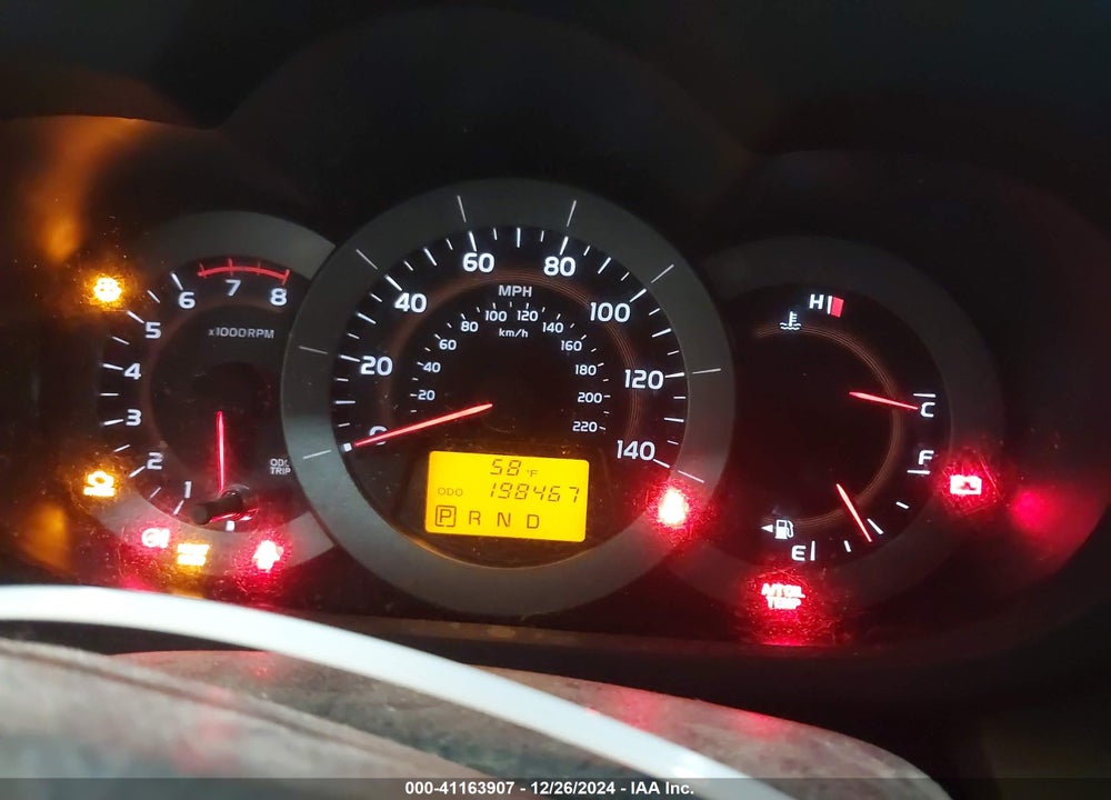 2009 TOYOTA RAV4 VIN: JTMBF33VX95014780
