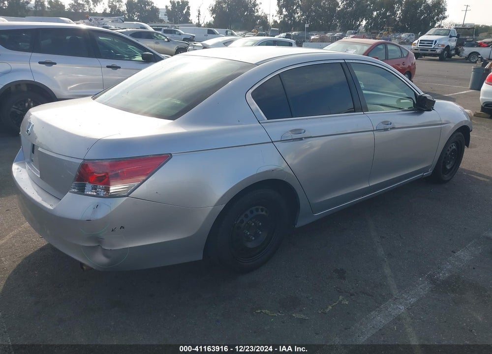 2008 HONDA ACCORD 2.4 LX VIN: JHMCP26398C006085