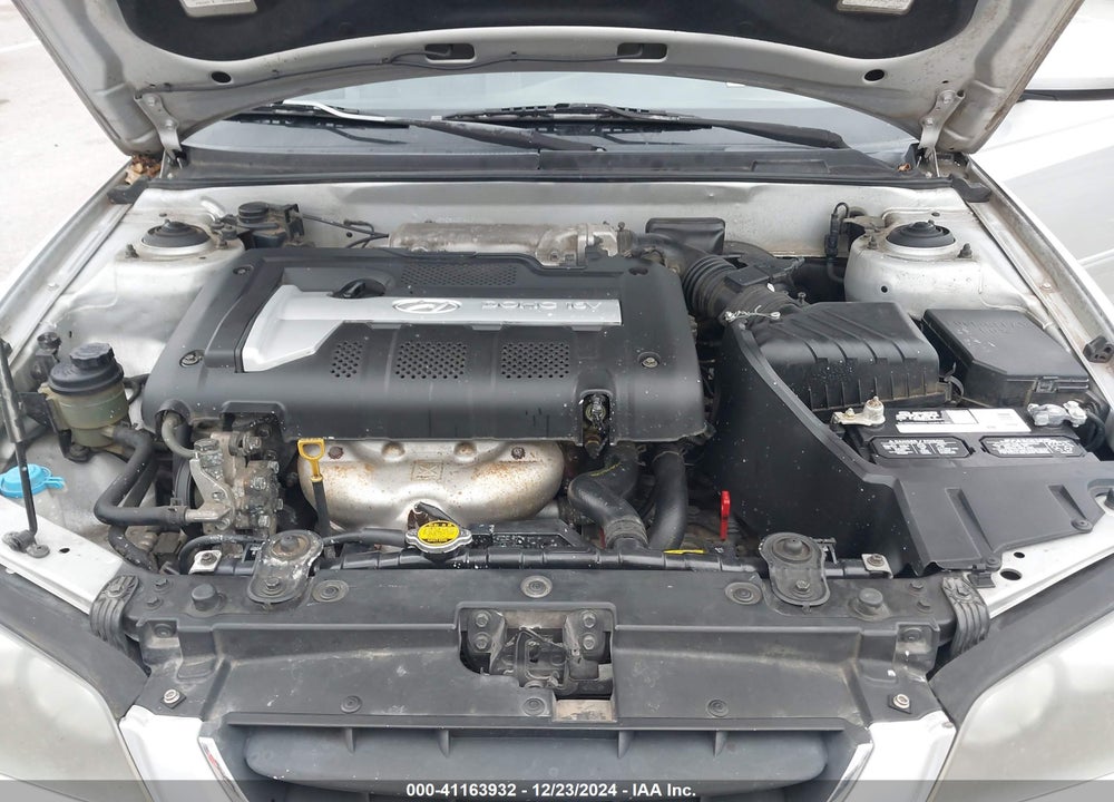 2004 HYUNDAI ELANTRA GLS/GT VIN: KMHDN46D44U735966