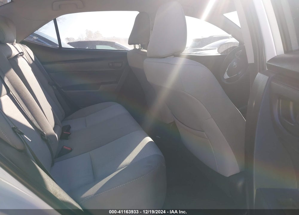 2017 TOYOTA COROLLA L VIN: 5YFBURHE2HP583738