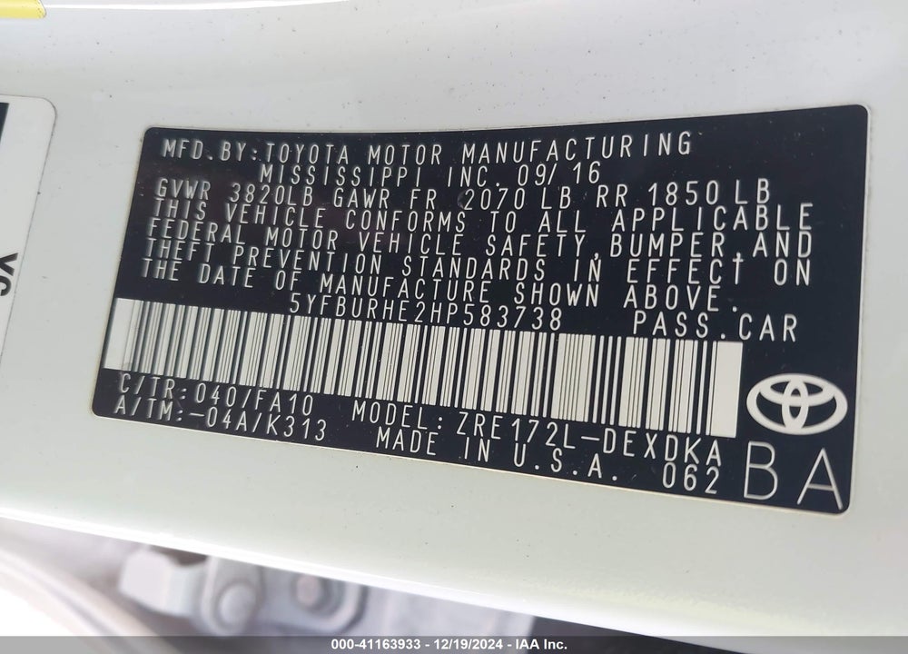 2017 TOYOTA COROLLA L VIN: 5YFBURHE2HP583738