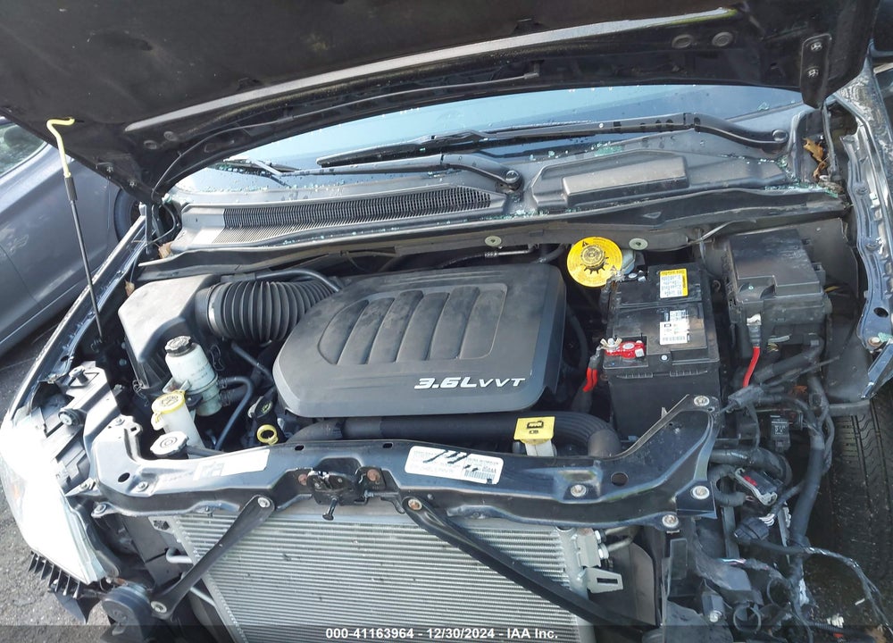 2014 CHRYSLER TOWN & COUNTRY VIN: 2C4RC1BG0ER231802