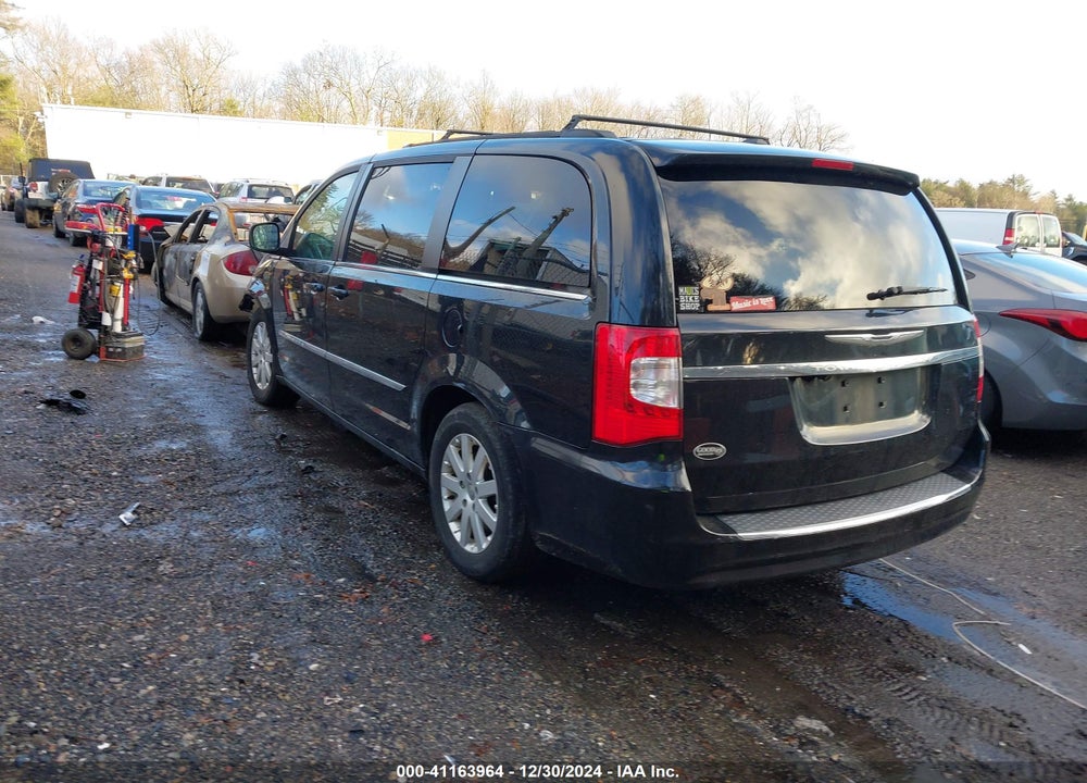 2014 CHRYSLER TOWN & COUNTRY VIN: 2C4RC1BG0ER231802
