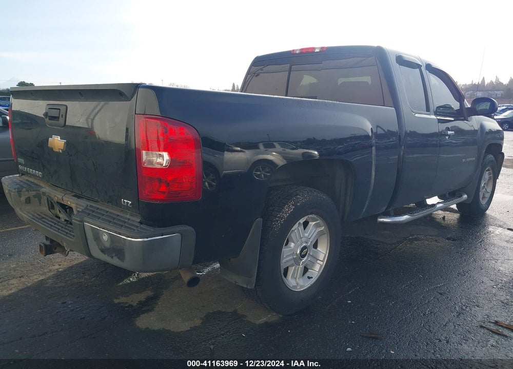 2010 CHEVROLET SILVERADO 1500 LTZ VIN: 1GCSKTE34AZ282096