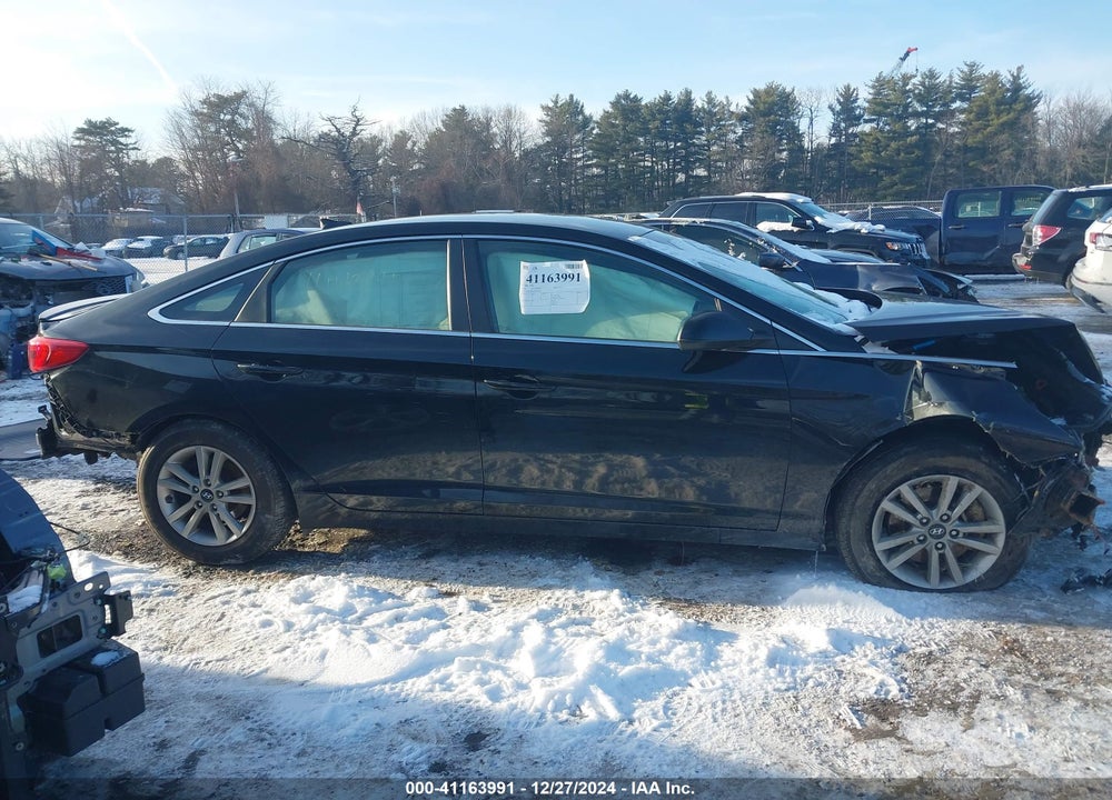 2015 HYUNDAI SONATA SE VIN: 5NPE24AFXFH104467