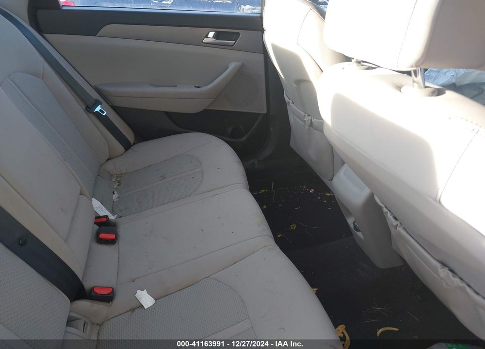 2015 HYUNDAI SONATA SE VIN: 5NPE24AFXFH104467