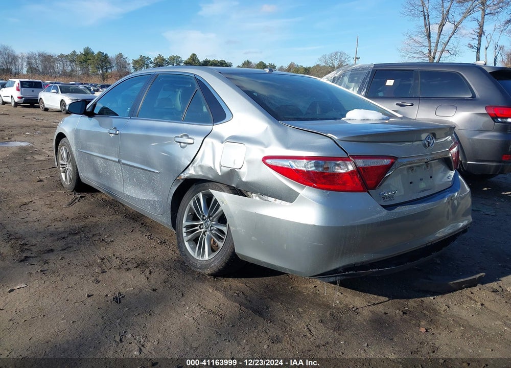 2016 TOYOTA CAMRY SE VIN: 4T1BF1FK1GU224947
