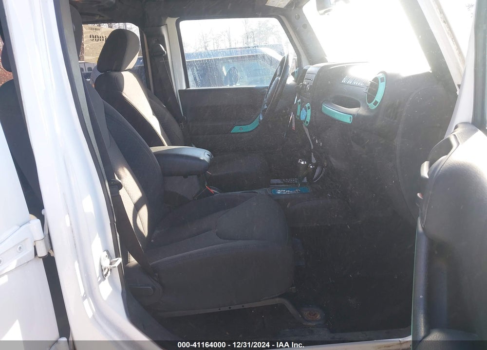 2013 JEEP WRANGLER UNLIMITED SPORT VIN: 1C4BJWDG3DL637971