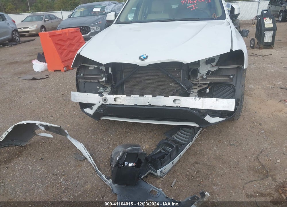 2017 BMW X3 SDRIVE28I VIN: 5UXWZ7C3XH0V93083