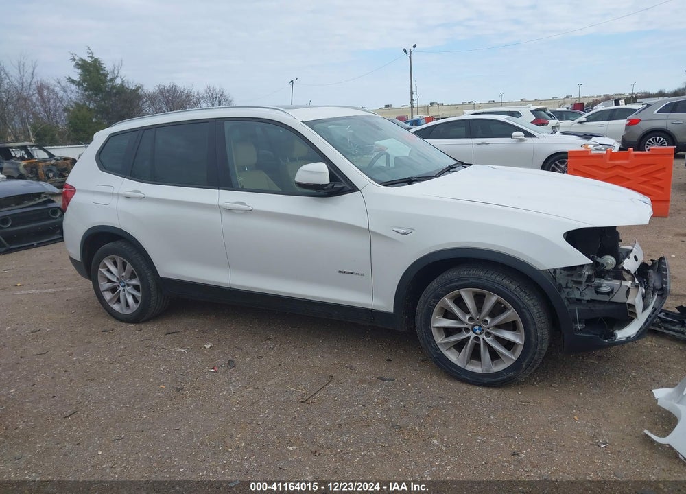 2017 BMW X3 SDRIVE28I VIN: 5UXWZ7C3XH0V93083