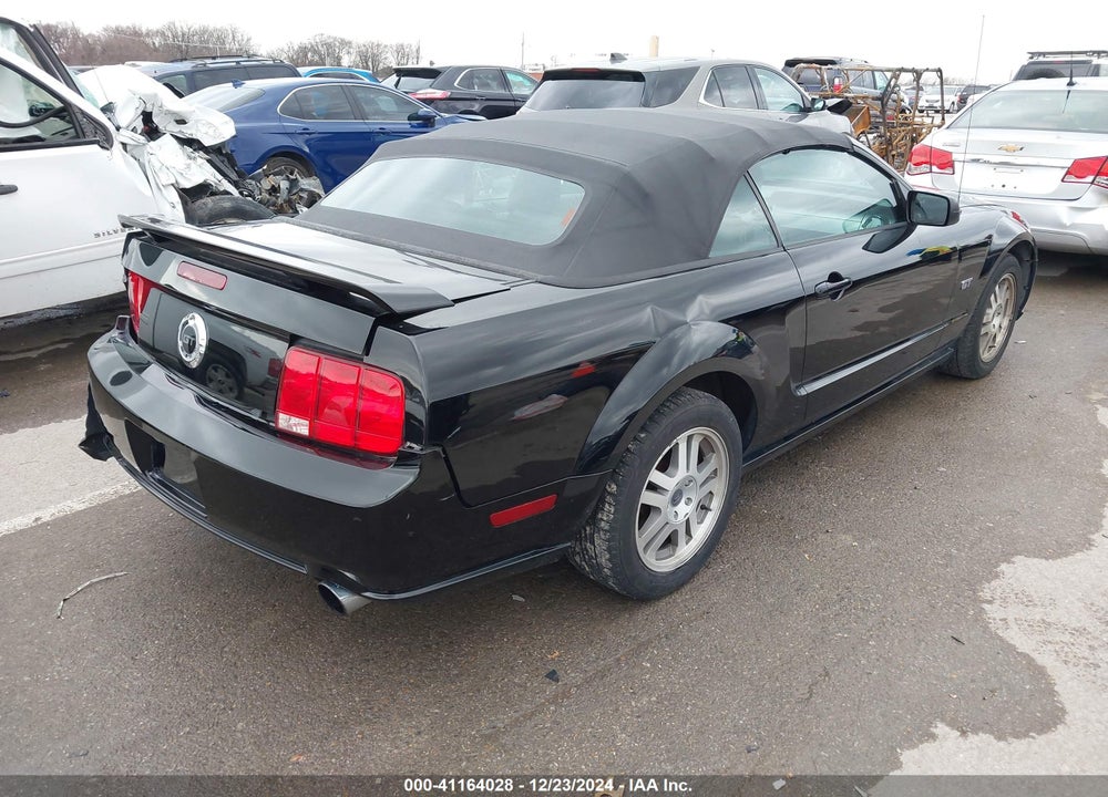 2005 FORD MUSTANG GT VIN: 1ZVHT85H755181547