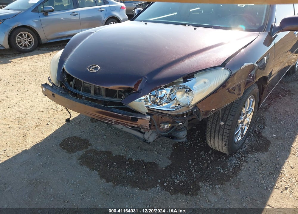 2002 LEXUS ES 300 VIN: JTHBF30G720078511